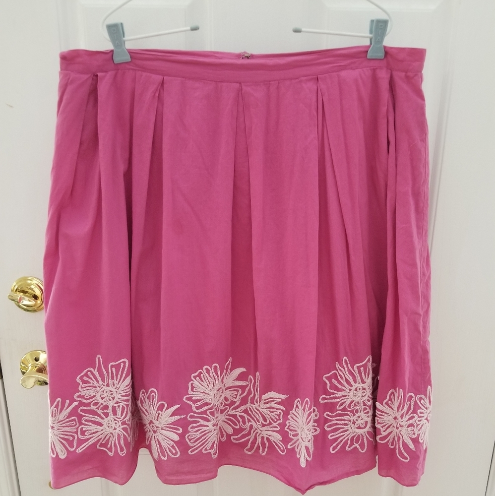 Pretty pink summery skirt